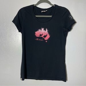 Pacific Creations, Australia Junior T-Shirt. Size Large. In good used condition!